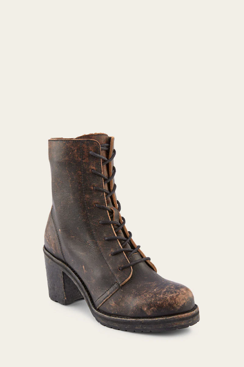 Karen Combat - Frye Found - Image 25