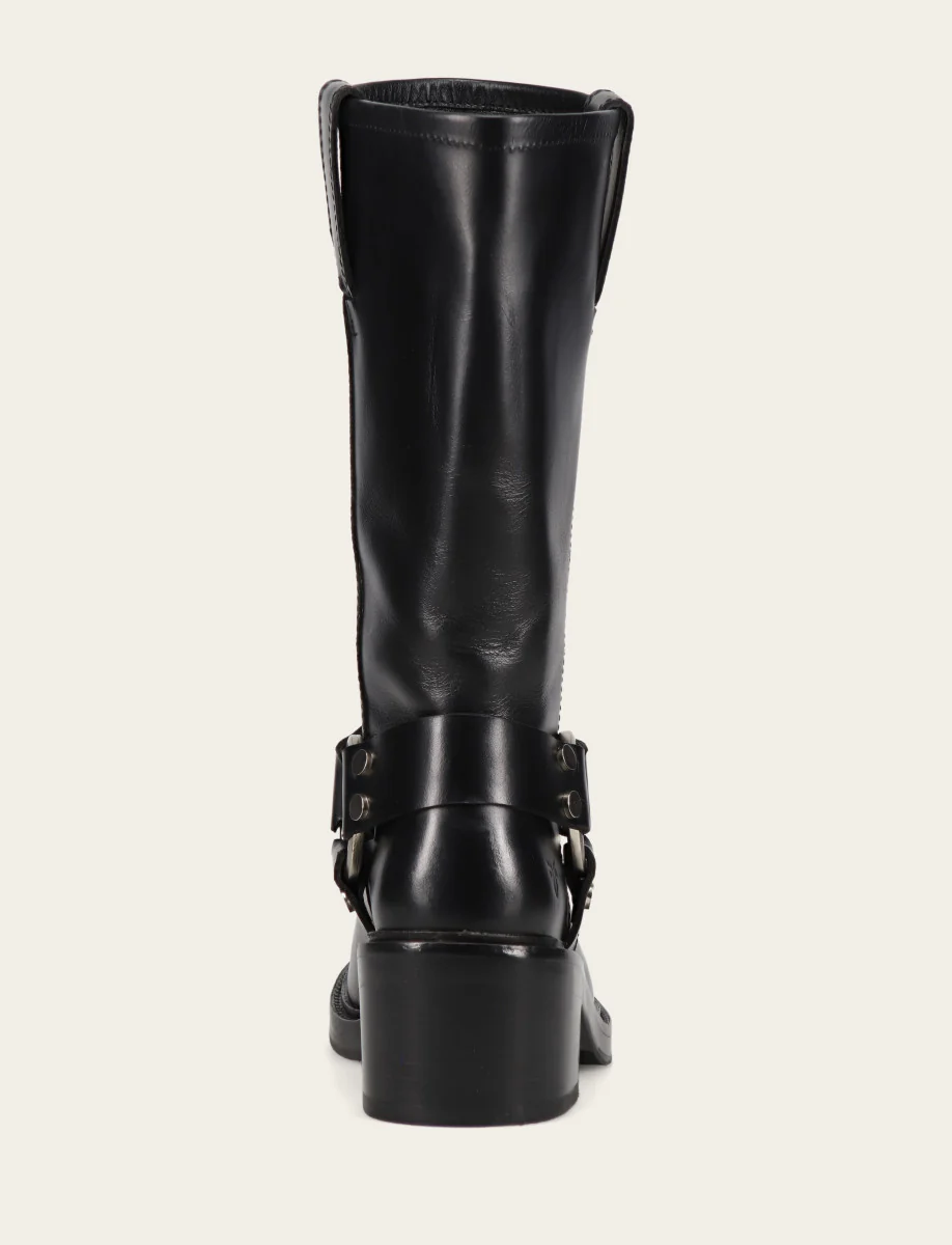 Kate Harness - Frye Found - Image 6