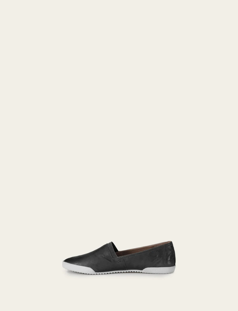 Melanie Slip On - Image 3