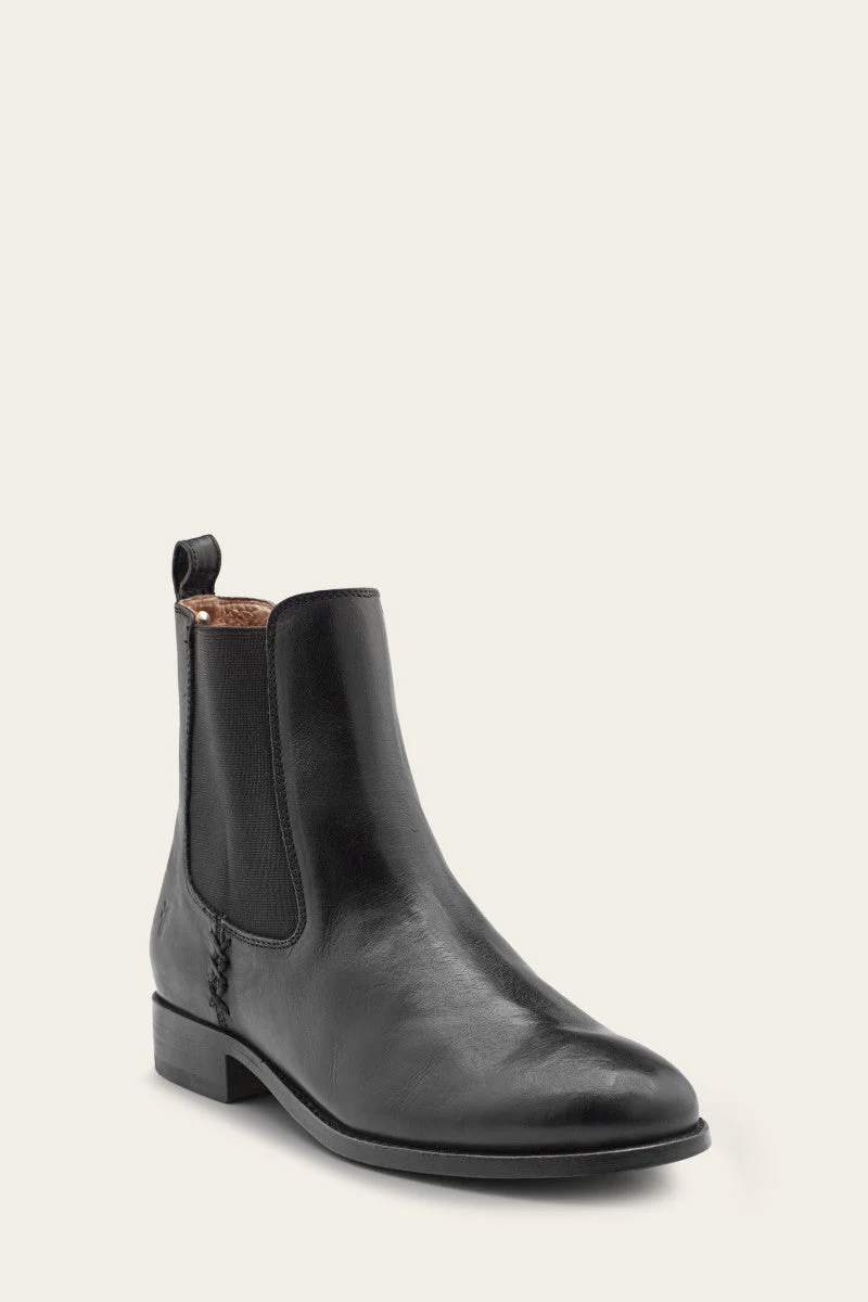 Melissa Chelsea - Frye Found - Image 5
