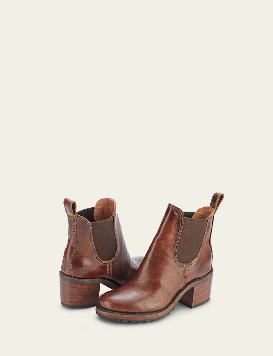 Sabrina Chelsea - Frye Found - Image 4