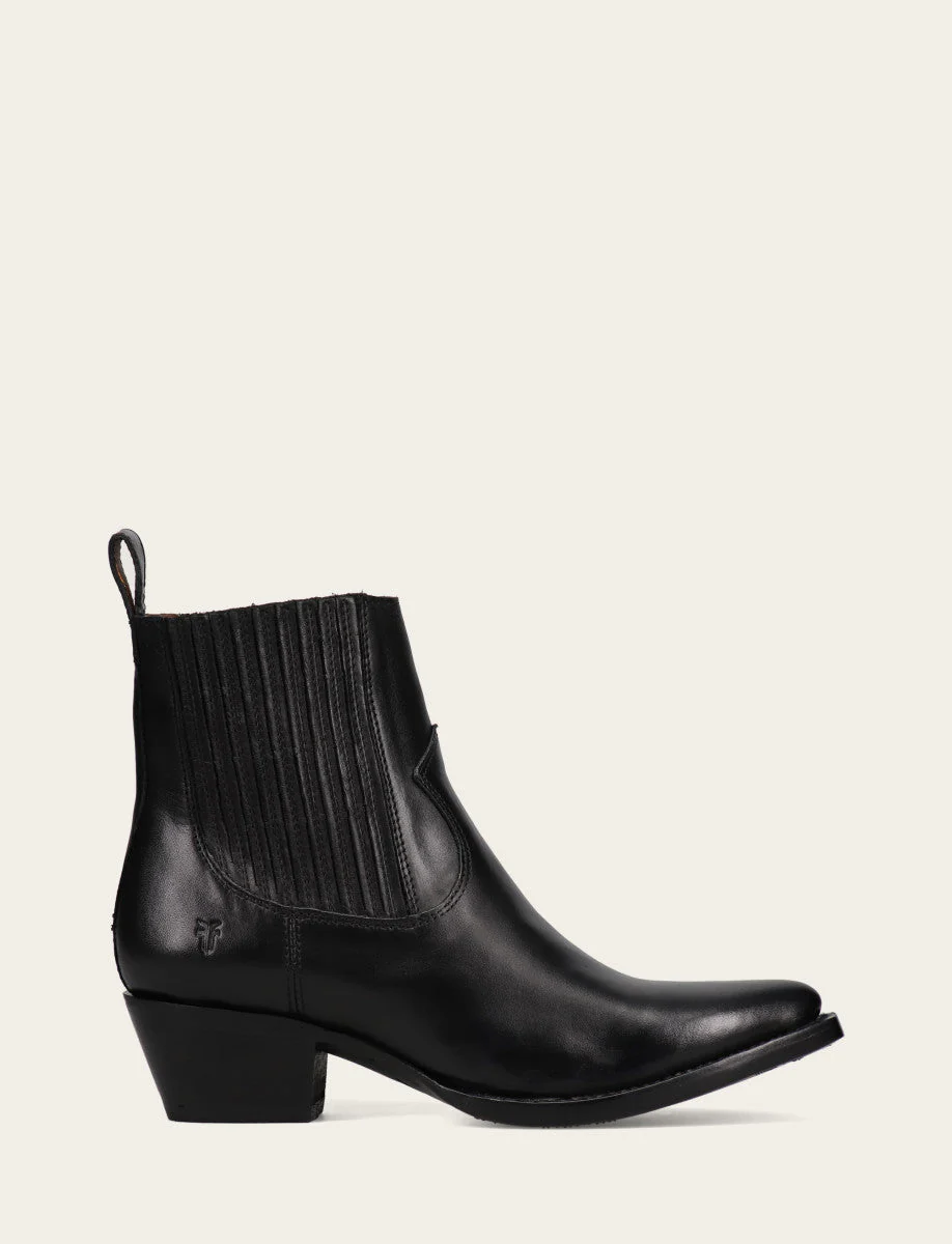 Sacha Chelsea - Frye Found - Image 18